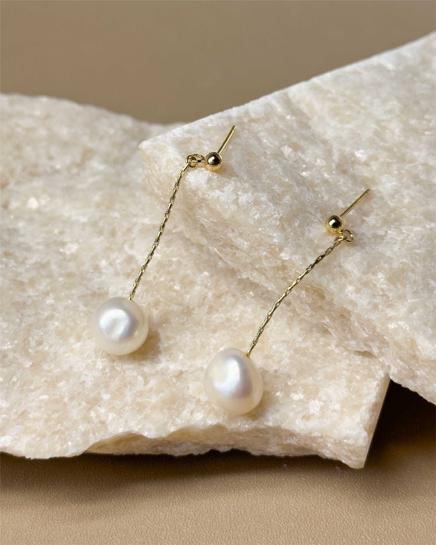 Raindrop Pearl Earrings｜雨落天然珍珠耳環