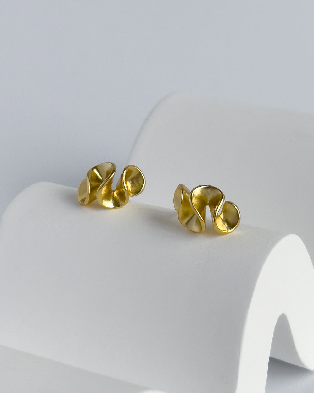 Wave Matte Earrings｜花浪啞光耳環